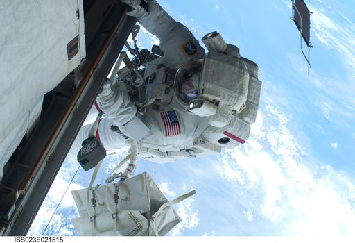 Mastracchio during EVA 2