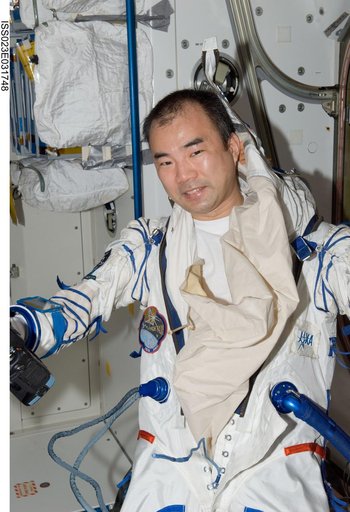 Noguchi prepares for Sokol Suit Leak Check
