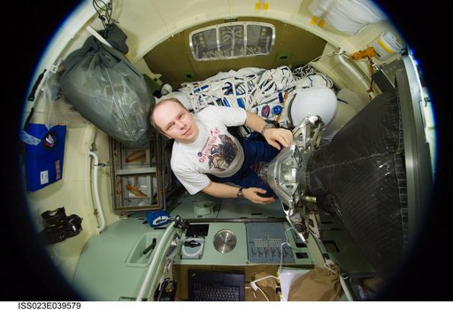 Kotov in Soyuz TMA-17/21S for Relocation Preparations