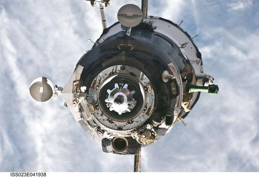 Soyuz TMA-17/21S Relocation