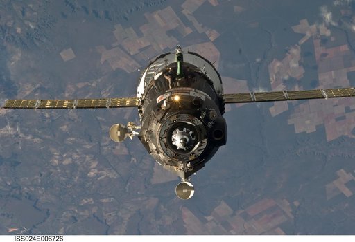 Soyuz TMA-19 Relocation OPS