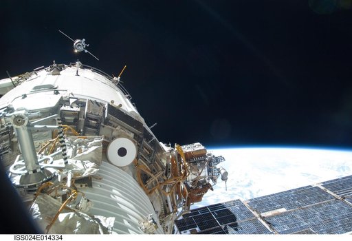 Progress M-07M (39P) Approach