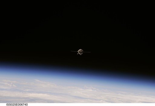 Soyuz TMA-01M/24S docking