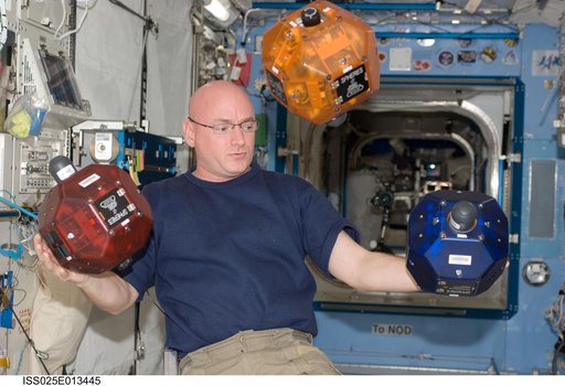SPHERES