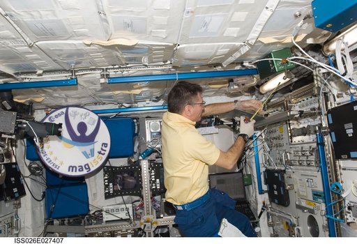 Nespoli at the HRF 2 Rack in the Columbus Module