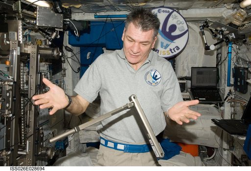 Nespoli watches Can Crusher Tool