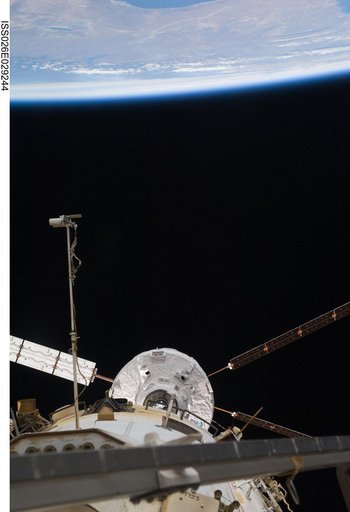 ATV 2 Johannes Kepler docked