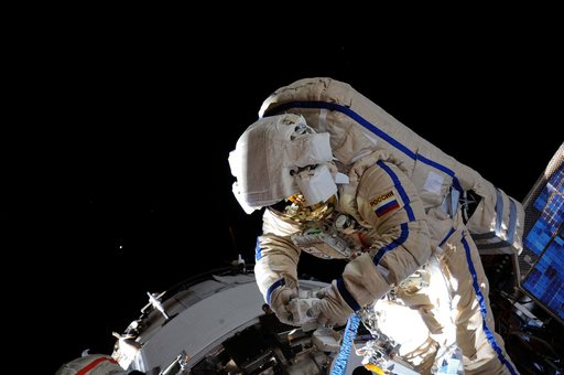 Skripochka during EVA