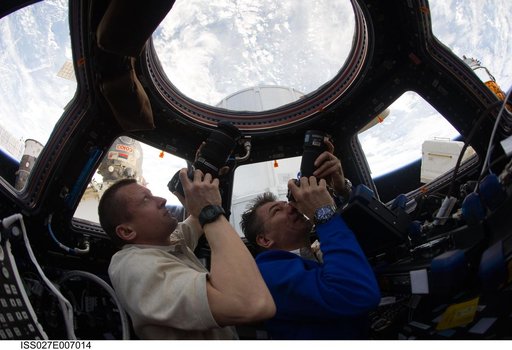 Kondratyev and Nespoli Take Earth Views in the Cupola