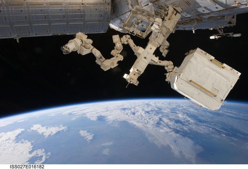 View of Dextre and CTC2