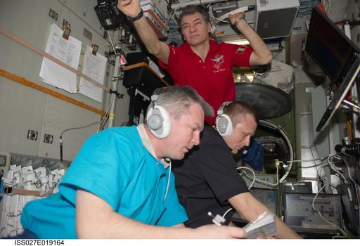 Samokutyaev, Kondratyev and Nespoli in the SM during Progress 42P Docking
