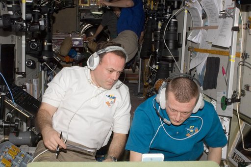 Garan and Kondratyev during STS-134 approach in the SM