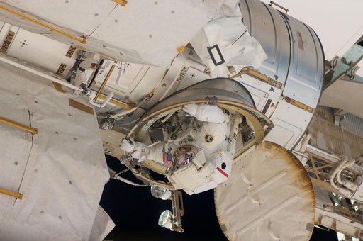 Feustel during EVA 1 Ingress