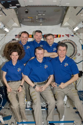 Expedition 27 Crewmembers Inflight Portrait