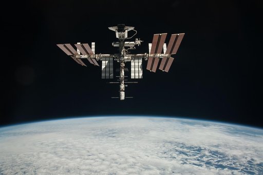 Soyuz flyaround imagery of STS-134 Endeavour docked to the ISS