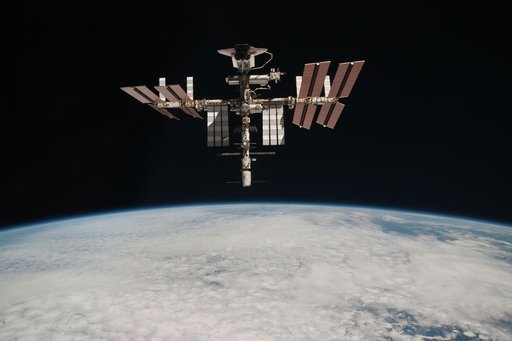 Soyuz flyaround imagery of STS-134 Endeavour docked to the ISS