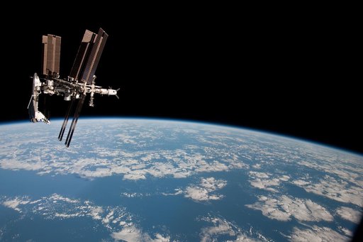 Soyuz flyaround imagery of STS-134 Endeavour docked to the ISS