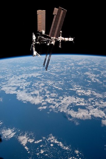 Soyuz flyaround imagery of STS-134 Endeavour docked to the ISS