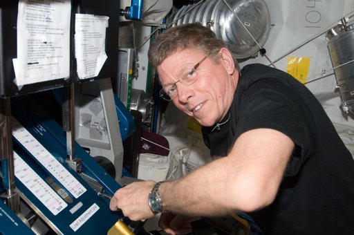 FE Fossum performs aRED In-Flight Maintenance