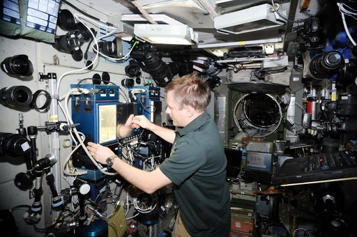 iss028e025963