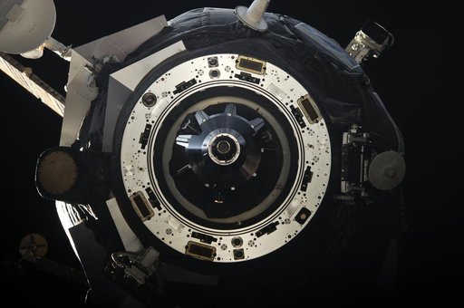 iss028e028817