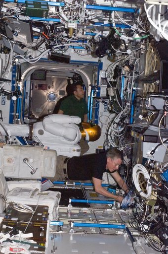 iss028e030083