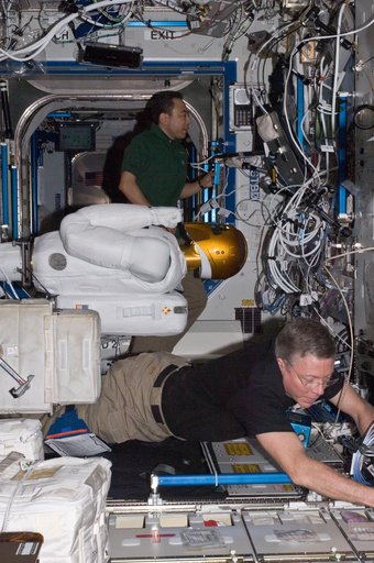 iss028e030084