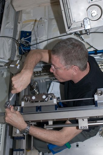 iss028e034993