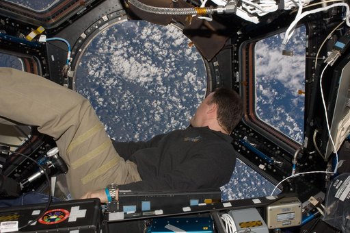 iss028e048070