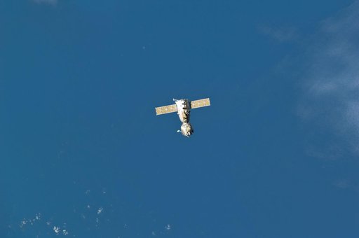 Soyuz TMA-21 spacecraft departs ISS