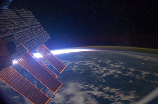 Air glow and Terminator view taken by the Expedition 29 crew