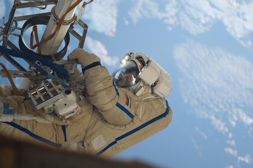 iss030e080048
