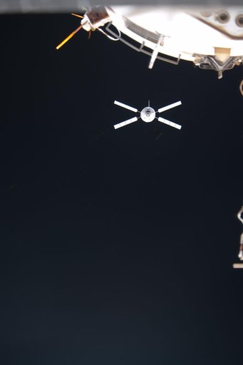 ESA Edoardo Amaldi ATV-3 approaches the ISS
