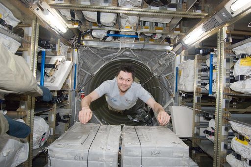 Kononenko floats through the ATV-3
