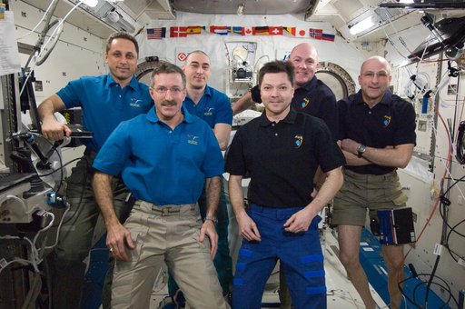 Expedition 30 Crewmembers in the JPM