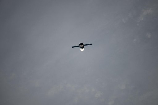 Dragon Spacecraft during Flyunder Operations