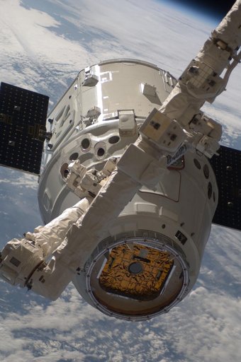 Dragon Spacecraft grappled by SSRMS