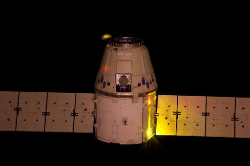 Dragon Spacecraft Approach taken with an Infrared Modified Still Camera