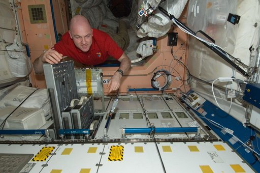 Kuipers works with IVA Toolbox in Node 1