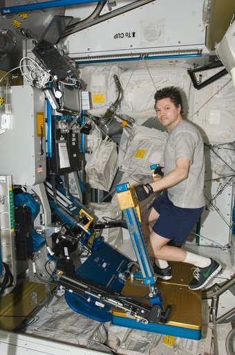 iss031e144194