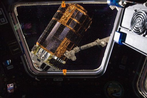 View of HTV3 grappled by SSRMS