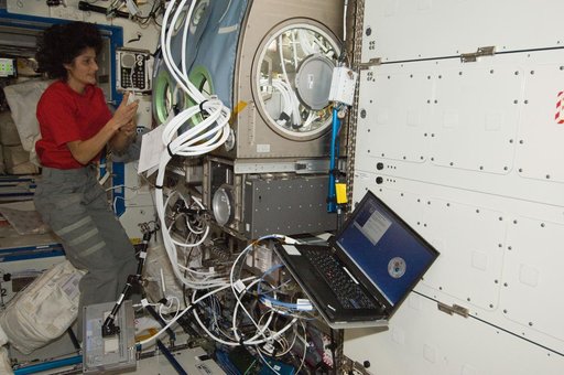 InSPACE3 hardware installation
