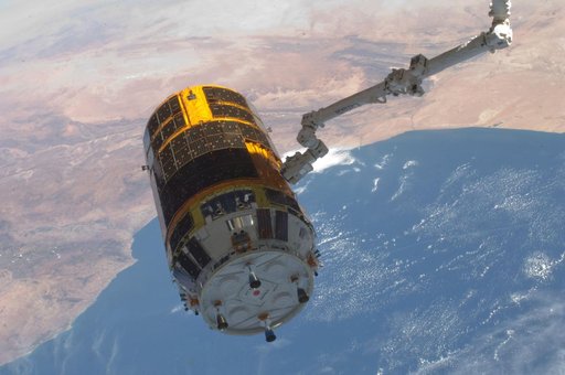 iss032e026883