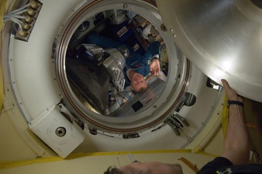 MRM2 hatch opening