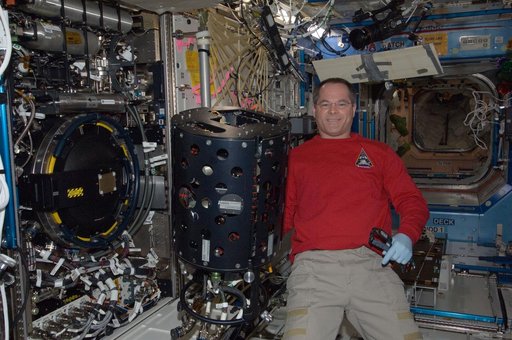 Ford during in-flight maintenance of the CIR MDCA in the U.S. Laboratory