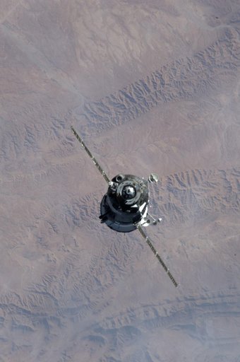 Soyuz TMA-07M arrival