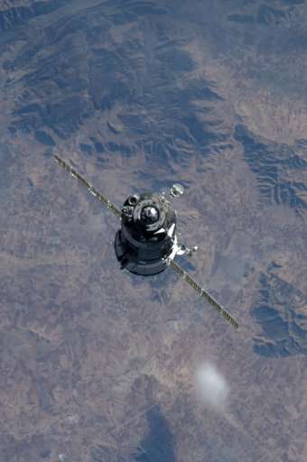 Soyuz TMA-07M arrival