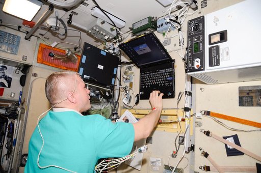 Novitskiy sets up the SPRUT-2 Experiment in the SM