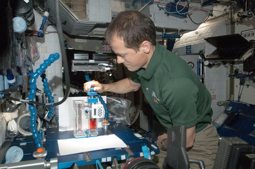 Marshburn works with the CFE-3