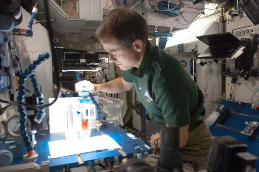 Marshburn works with the CFE-3